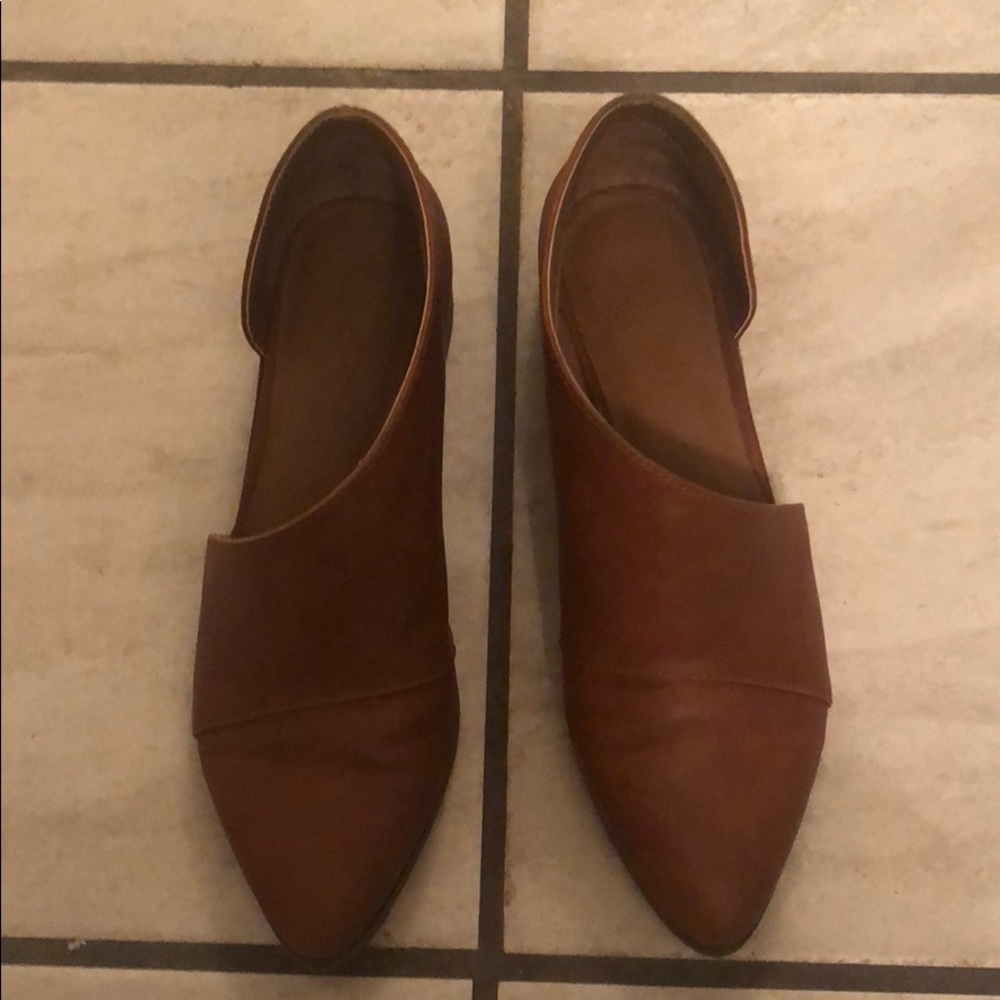 Universal Threads Loafers